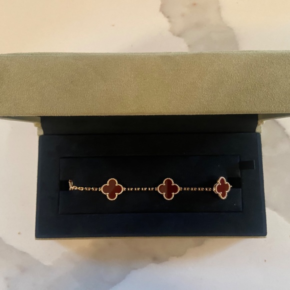 Van Cleef & Arpels Bracelet - Picture 2 of 7